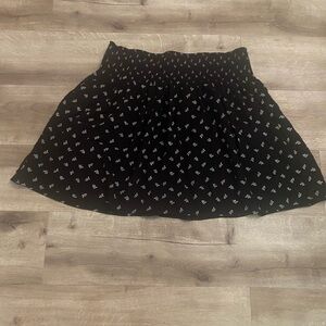Mossimo flowy mini skirt size XL